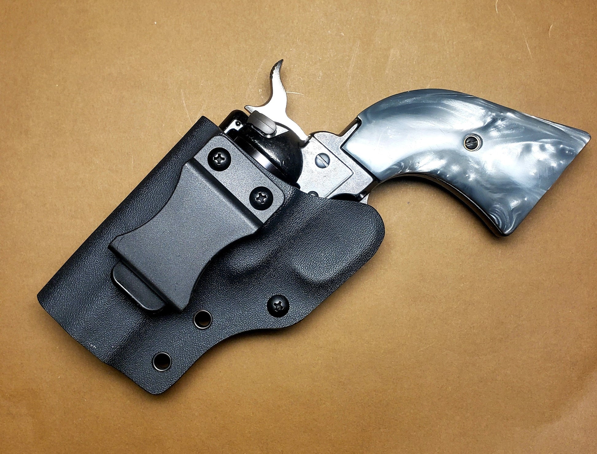 Minimalist Universal Heritage Holster 7X